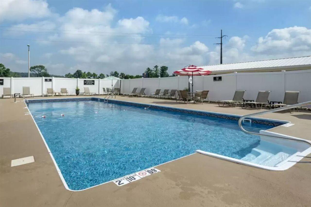 Comfort Inn Lancaster County North Denver Exterior foto